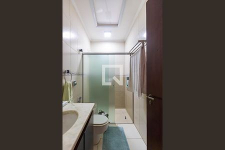 Casa à venda com 116m², 3 quartos e 1 vaga Casa à venda com 116m², 3 quartos e 1 vagaBanheiro