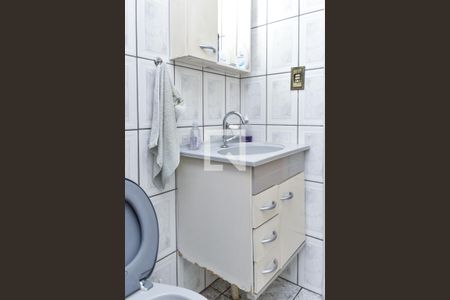 Casa à venda com 135m², 3 quartos e 3 vagas Casa à venda com 135m², 3 quartos e 3 vagasBanheiro 2