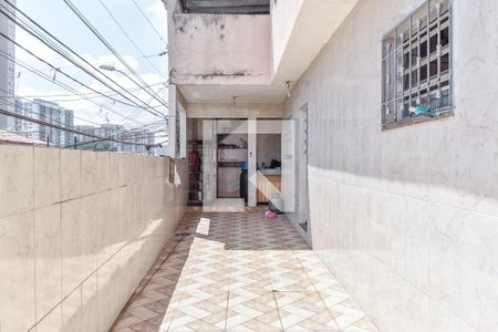 Casa à venda com 135m², 3 quartos e 3 vagas Casa à venda com 135m², 3 quartos e 3 vagasCorredor