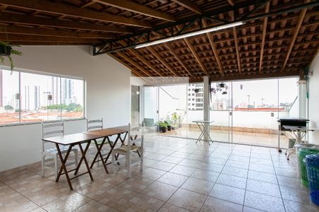 Casa à venda com 367m², 3 quartos e 3 vagas Casa à venda com 367m², 3 quartos e 3 vagasSalão