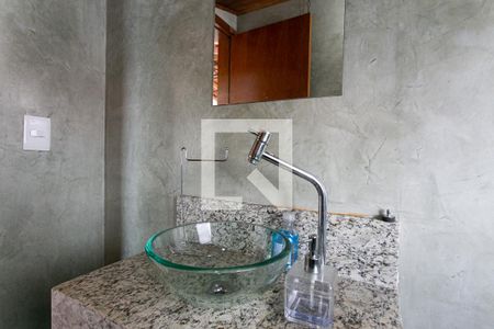 Casa à venda com 367m², 3 quartos e 3 vagas Casa à venda com 367m², 3 quartos e 3 vagasBanheiro do Salão