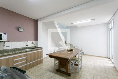 Casa à venda com 367m², 3 quartos e 3 vagas Casa à venda com 367m², 3 quartos e 3 vagasEspaço Gourmet