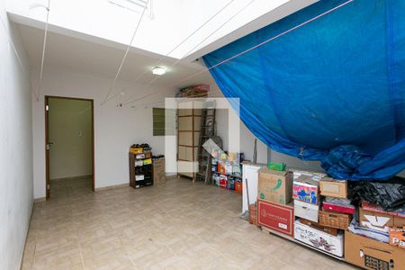 Casa à venda com 367m², 3 quartos e 3 vagas Casa à venda com 367m², 3 quartos e 3 vagasQuintal