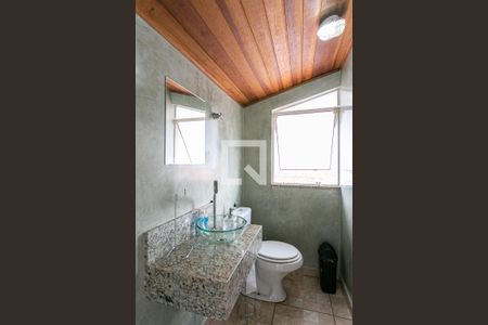 Casa à venda com 367m², 3 quartos e 3 vagas Casa à venda com 367m², 3 quartos e 3 vagasBanheiro do Salão