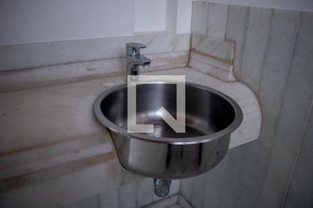 Apartamento para alugar com 282m², 3 quartos e 3 vagasBanheiro da Suíte