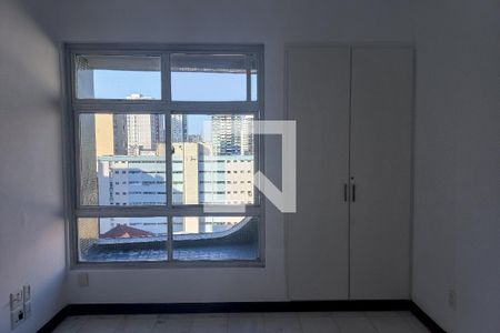 Apartamento para alugar com 282m², 3 quartos e 3 vagasSuíte