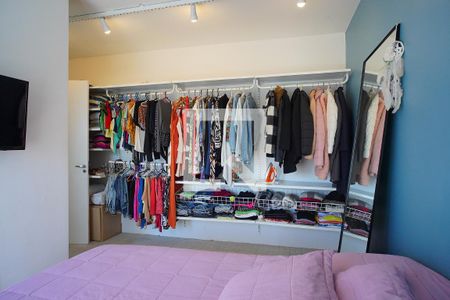 Quarto 2 de apartamento para alugar com 2 quartos, 58m² em Independência, Porto Alegre