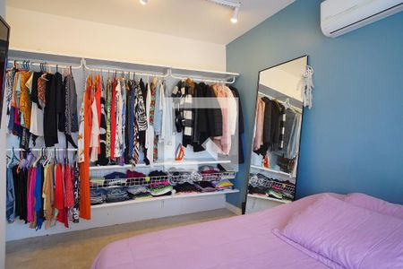 Quarto 2 de apartamento para alugar com 2 quartos, 58m² em Independência, Porto Alegre