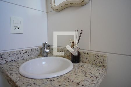 Apartamento para alugar com 58m², 2 quartos e 2 vagasBanheiro Corredor