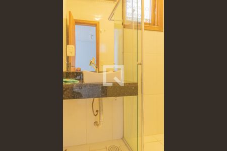 Casa à venda com 80m², 2 quartos e 3 vagas Casa à venda com 80m², 2 quartos e 3 vagasBanheiro 1