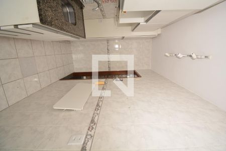 Casa à venda com 64m², 2 quartos e 2 vagasCozinha e Área de Serviço
