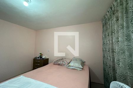 Casa à venda com 243m², 5 quartos e 2 vagasQuarto 5