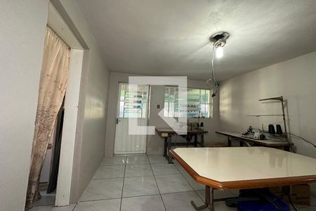 Casa à venda com 243m², 5 quartos e 2 vagasSala 2