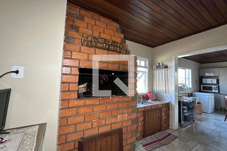 Casa à venda com 243m², 5 quartos e 2 vagasChurrasqueira