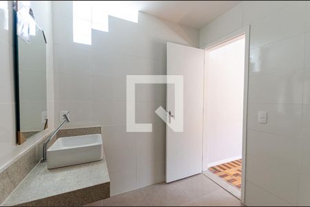 Casa para alugar com 336m², 3 quartos e 2 vagasBanheiro da Suíte
