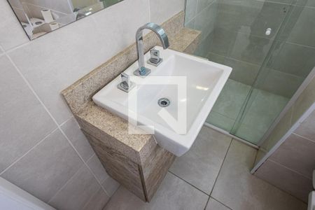 Apartamento para alugar com 180m², 3 quartos e 1 vagaÁrea de Serviço - Banheiro