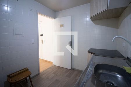 Apartamento para alugar com 84m², 2 quartos e 2 vagas Apartamento para alugar com 84m², 2 quartos e 2 vagasCozinha