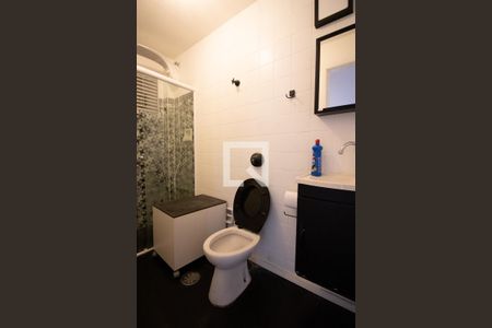 Apartamento para alugar com 84m², 2 quartos e 2 vagas Apartamento para alugar com 84m², 2 quartos e 2 vagasBanheiro