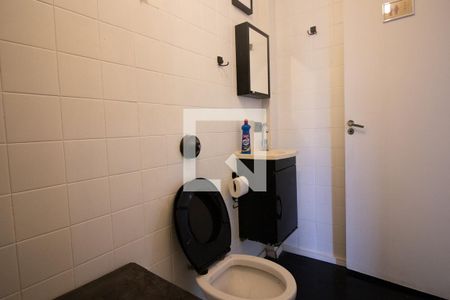 Apartamento para alugar com 84m², 2 quartos e 2 vagas Apartamento para alugar com 84m², 2 quartos e 2 vagasBanheiro