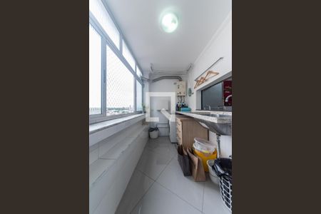 Apartamento à venda com 108m², 3 quartos e 1 vagaÁrea de Serviço