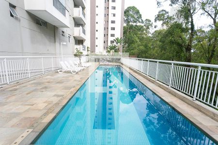 Apartamento à venda com 39m², 1 quarto e 1 vaga Apartamento à venda com 39m², 1 quarto e 1 vagaÁrea comum - Piscina