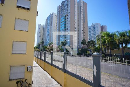 Quarto - Vista de apartamento para alugar com 1 quarto, 43m² em Vila Ipiranga, Porto Alegre