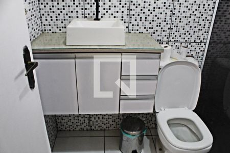 Casa de condomínio para alugar com 60m², 2 quartos e 1 vagaBanheiro