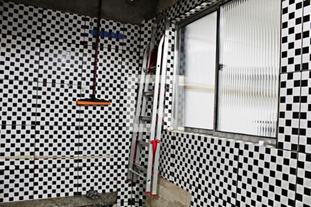 Casa de condomínio para alugar com 60m², 2 quartos e 1 vaga area de serviço