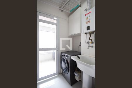 Apartamento para alugar com 67m², 2 quartos e 1 vagaÁrea de Serviço