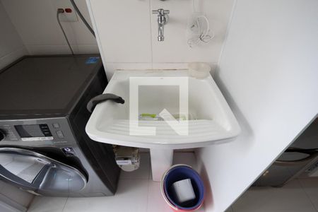 Apartamento para alugar com 67m², 2 quartos e 1 vagaÁrea de Serviço