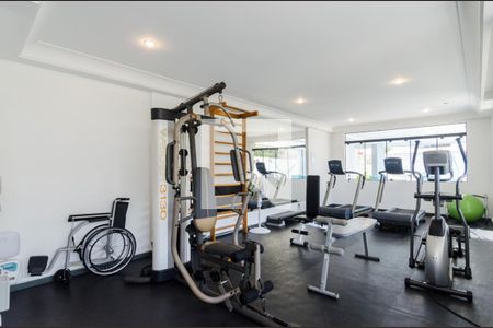 Apartamento à venda com 93m², 2 quartos e 2 vagasÁrea comum - Academia