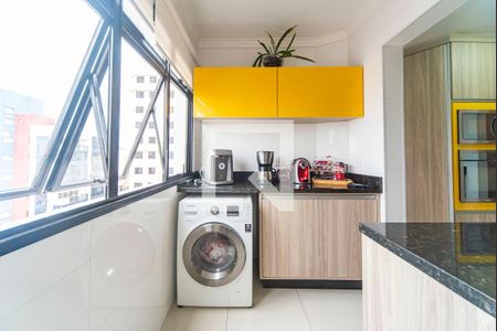 Apartamento à venda com 93m², 2 quartos e 2 vagasÁrea de Serviço