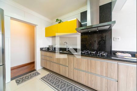 Apartamento à venda com 93m², 2 quartos e 2 vagasCozinha 