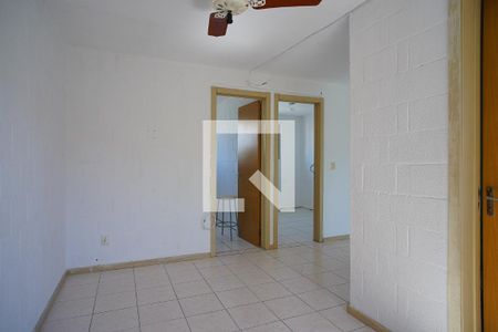 Sala de apartamento à venda com 2 quartos, 48m² em Rubem Berta, Porto Alegre