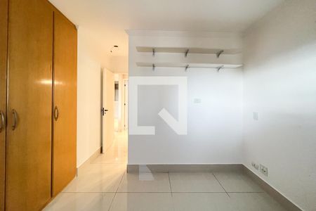 Apartamento à venda com 60m², 2 quartos e 2 vagasQuarto 2 - Suíte