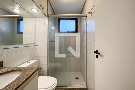 Apartamento à venda com 60m², 2 quartos e 2 vagasBanheiro do Quarto 2