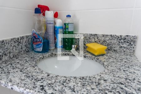 Banheiro da Suíte de apartamento para alugar com 1 quarto, 32m² em Samambaia Sul (samambaia), Brasília