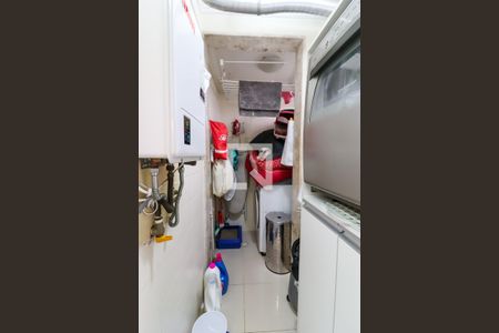 Apartamento à venda com 84m², 3 quartos e 2 vagas Apartamento à venda com 84m², 3 quartos e 2 vagasÁrea de Serviço