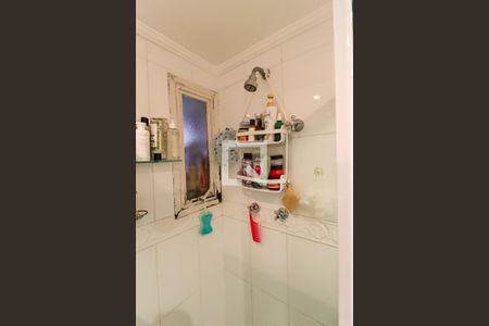 Apartamento à venda com 84m², 3 quartos e 2 vagas Apartamento à venda com 84m², 3 quartos e 2 vagasBanheiro Corredor