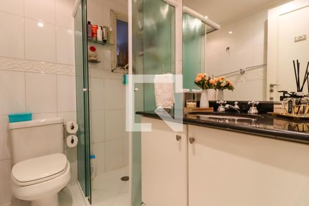 Apartamento à venda com 84m², 3 quartos e 2 vagas Apartamento à venda com 84m², 3 quartos e 2 vagasBanheiro Corredor