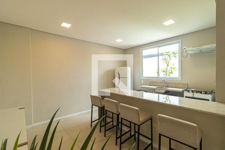 Apartamento à venda com 45m², 2 quartos e 1 vaga Apartamento à venda com 45m², 2 quartos e 1 vagaCozinha do Salão de Festas