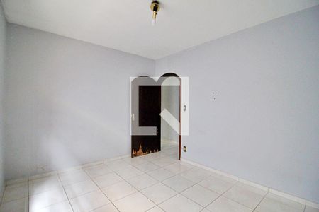Quarto 2 de casa para alugar com 2 quartos, 106m² em Santa Maria, Santo André