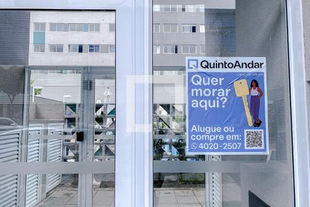 Apartamento para alugar com 38m², 2 quartos e sem vaga