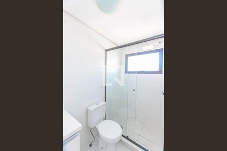 Banheiro de apartamento para alugar com 2 quartos, 67m² em Bom Jesus, Porto Alegre