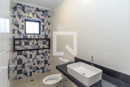 Casa à venda com 180m², 3 quartos e 2 vagas Casa à venda com 180m², 3 quartos e 2 vagasBanheiro 2