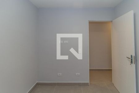 Casa à venda com 180m², 3 quartos e 2 vagas Casa à venda com 180m², 3 quartos e 2 vagasQuarto 2