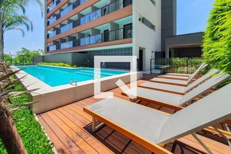 Studio para alugar com 25m², 1 quarto e sem vaga Studio para alugar com 25m², 1 quarto e sem vagaÁrea comum - Piscina