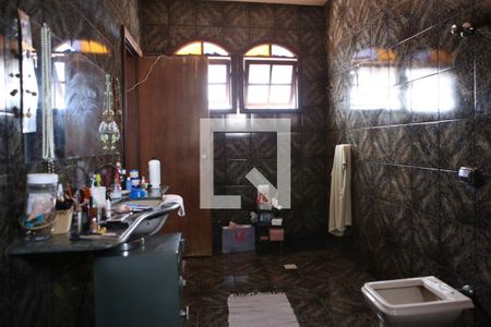 Casa à venda com 360m², 4 quartos e 2 vagasBanheiro Suíte