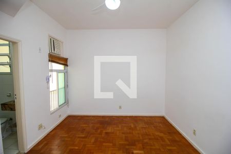 Quarto de kitnet/studio para alugar com 1 quarto, 21m² em Flamengo, Rio de Janeiro