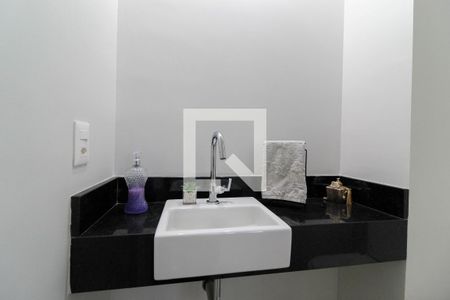 Apartamento à venda com 76m², 2 quartos e 1 vagaLavabo